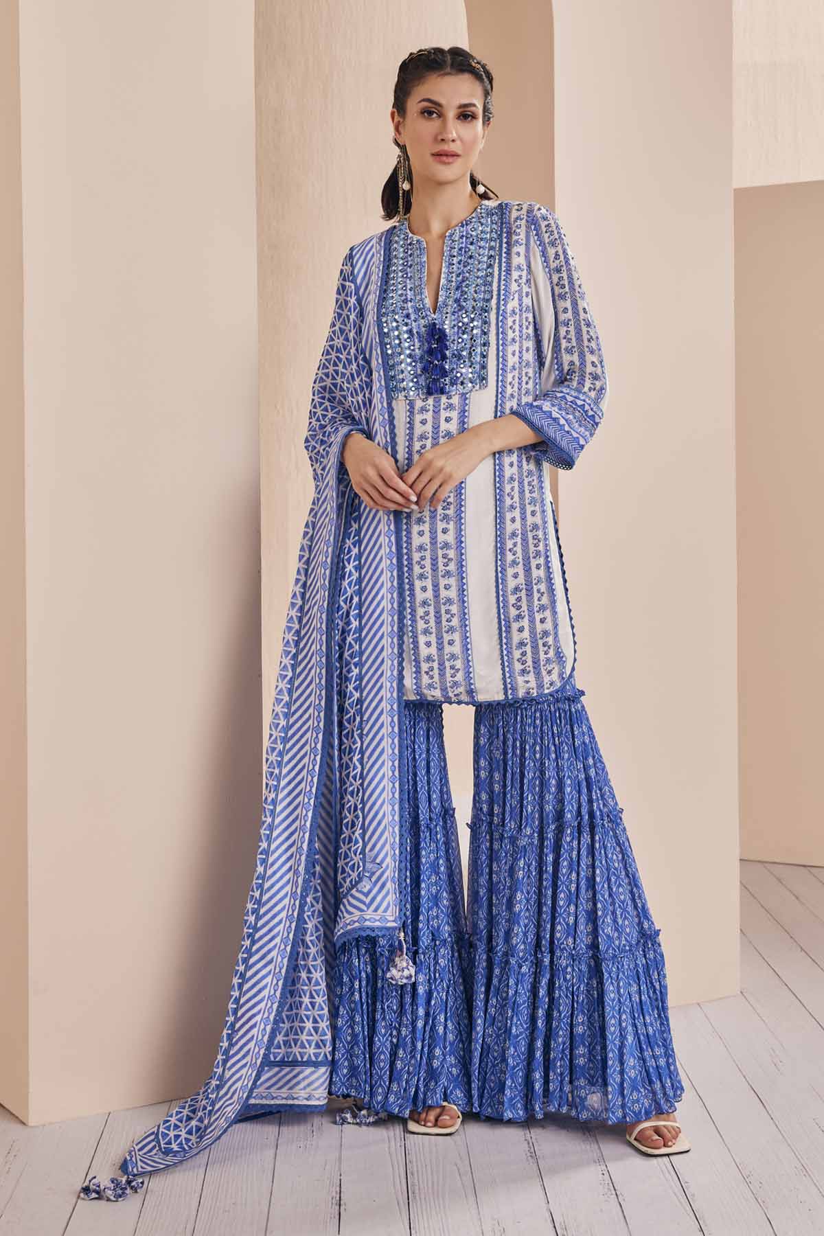 Buy Blue Mirror Embroidered Kurta Set by Mandira Wirk